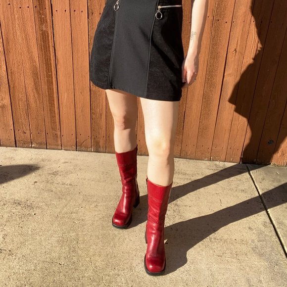 90's Platform Red Sketchers Boots - Picture 6 of 6